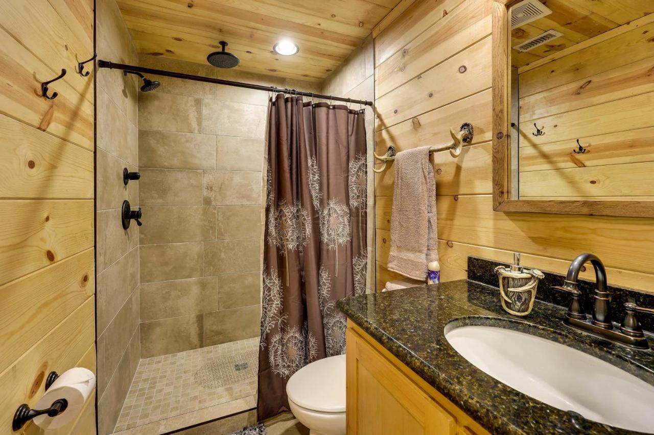 Pet-Friendly Broken Bow Cabin With Fire Pit! Dış mekan fotoğraf